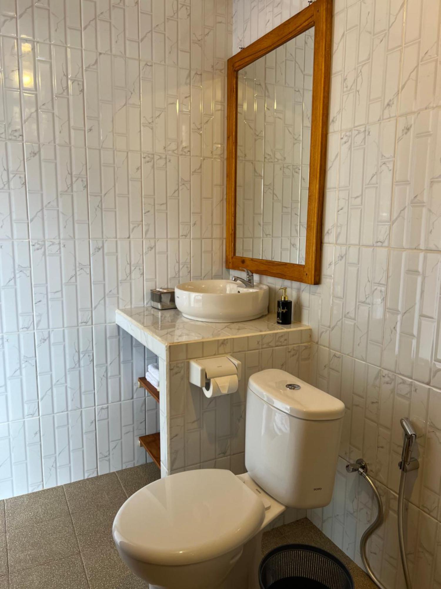 Bisbis House Iseh Village Selat 外观 照片
