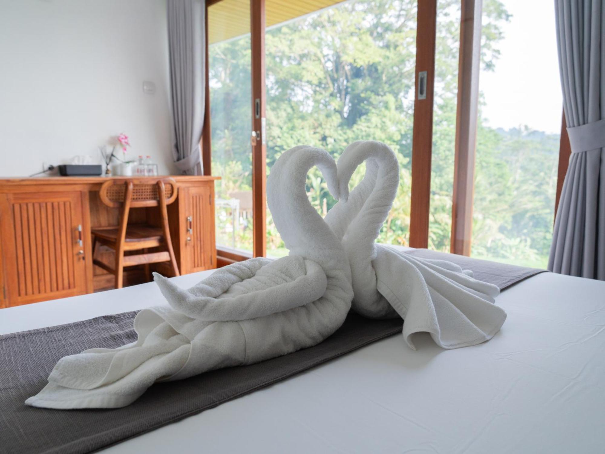 Bisbis House Iseh Village Selat 外观 照片
